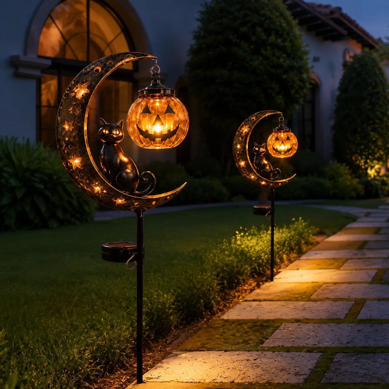 🎃 Halloween Early Bird Sale | 55% OFF Pumpkin Moon Garden Stake Light
